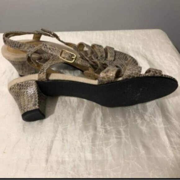 Snake Skin Sling Back Heels Sz 10 - Picture 4 of 6